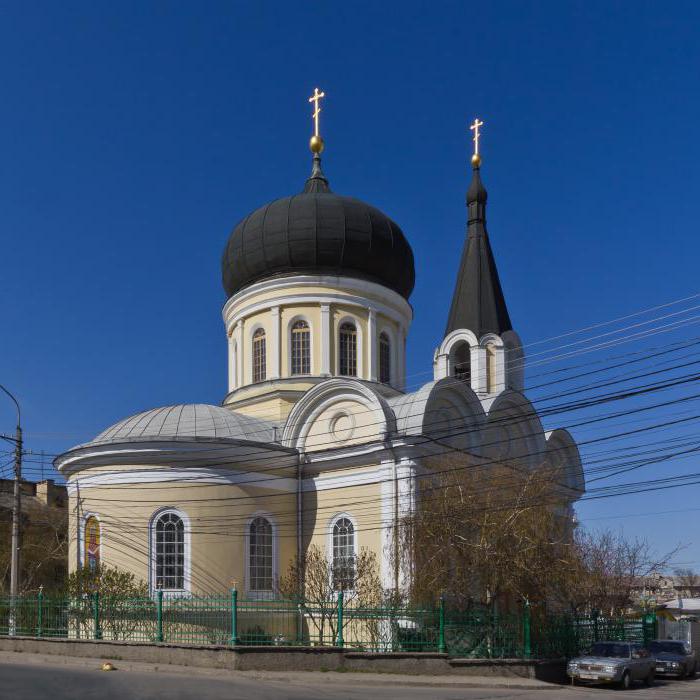 Kırım ve Simferopol Piskoposluğu. Simferopol'de Peter ve Paul Katedrali