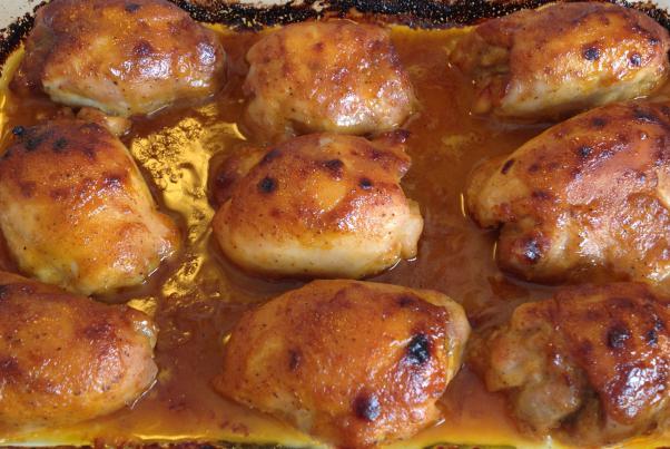 Fırında bal ve hardal ile pişirilen tavuk nasıl?