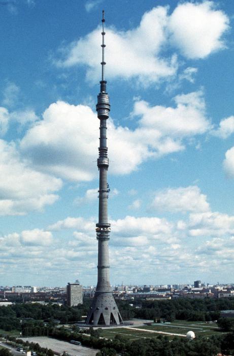 Ostankino Kulesi'nin açılışında restoran