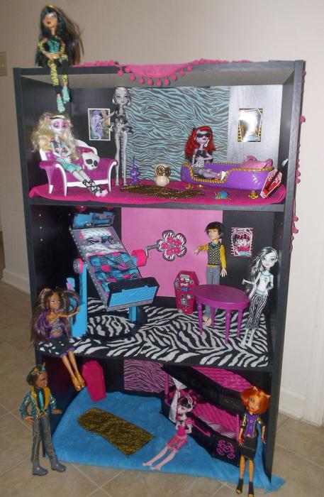 Monster High için bir ev nasıl yapılır: ipuçları ve püf noktaları