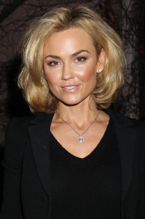 Kelly Carlson