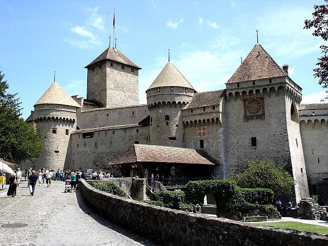 İsviçre Chillon Kalesi