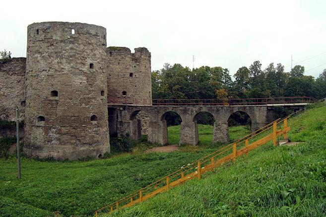 Leningrad bölgesinin kaleleri