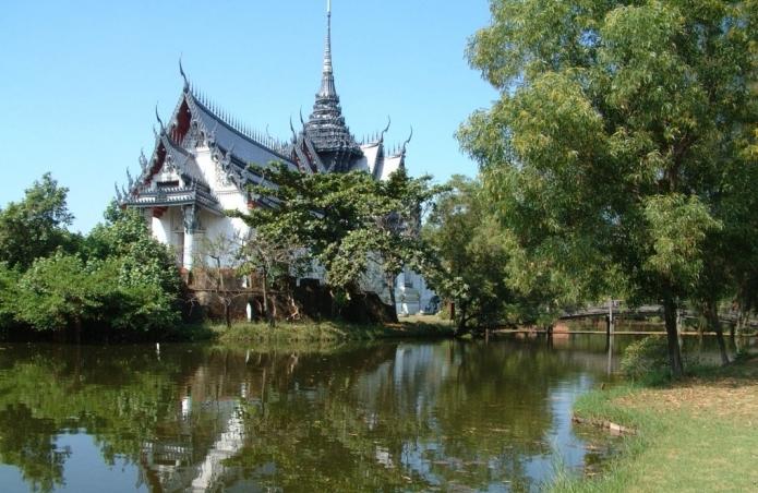 Tayland Bangkok başkenti Güneydoğu Asya'nın kapısıdır